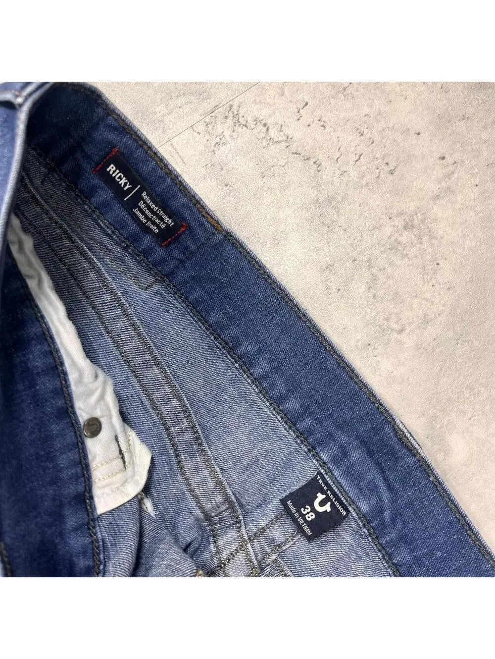Y2K True Religion Grunge Ricky Relaxed Straight Denim Jeans